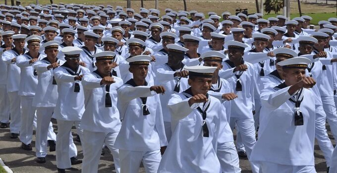 Marinha do Brasil está com 686 INSCRIÇÕES ABERTAS em Concurso para Aprendiz de Marinheiro com foco em homens e mulheres de todo o Brasil