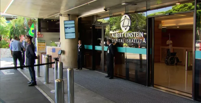 Hospital Albert Einstein oferece dezenas de Vagas de Estágio na área de dados